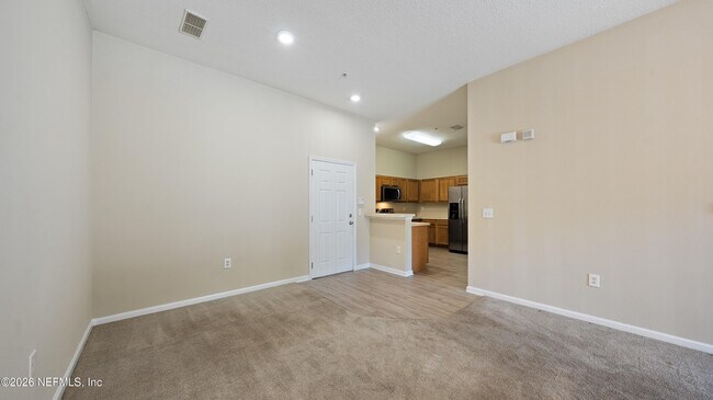Building Photo - 6099 Maggies Cir