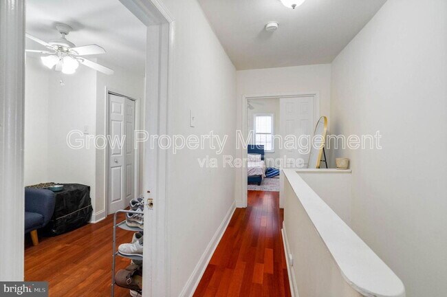 Building Photo - 1038 S Bouvier St