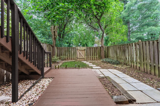 Great rear fenced yard! - 7222 Swansong Way