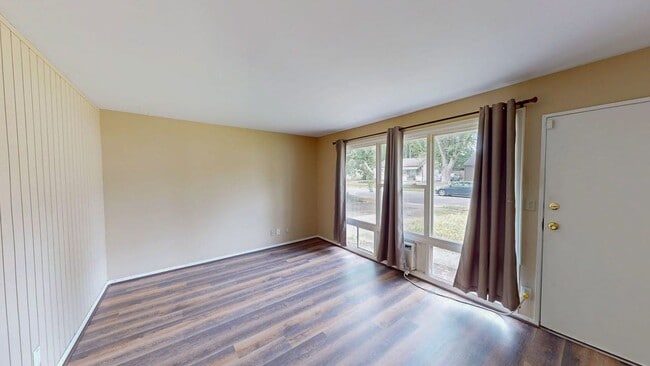 Building Photo - 3821 Walmar Drive