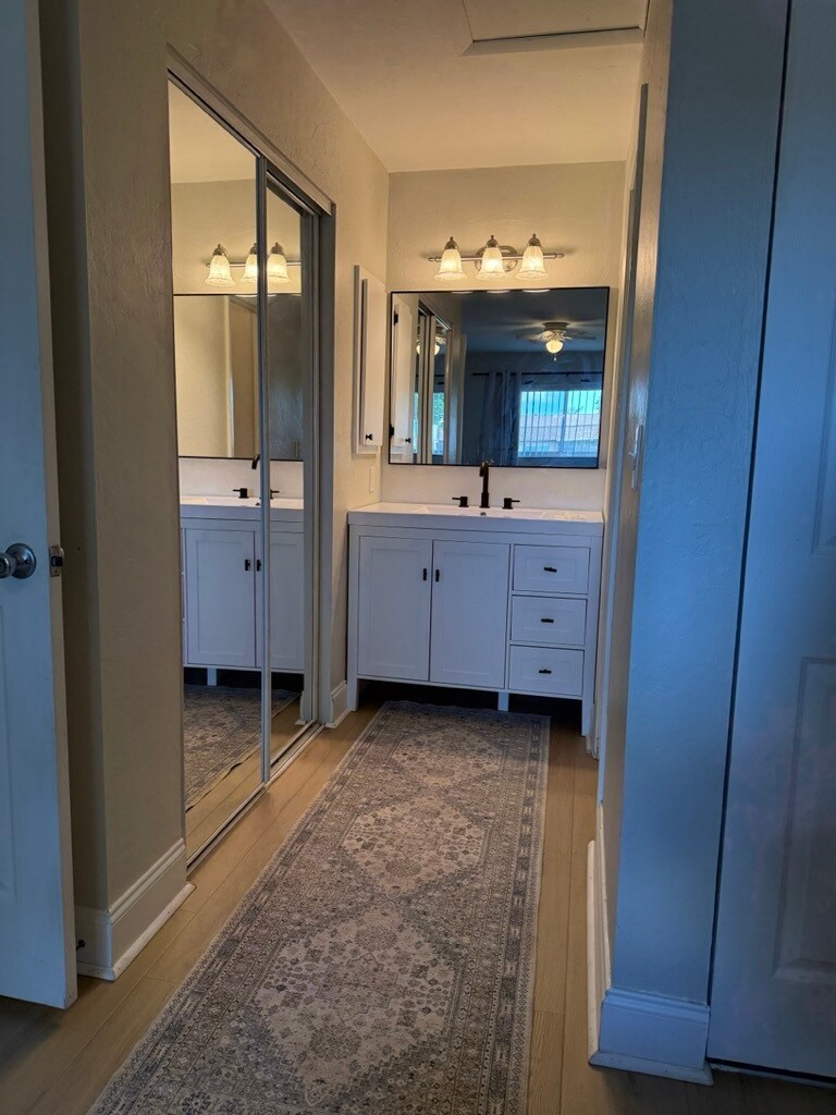 Building Photo - 9311 Lennex Ln