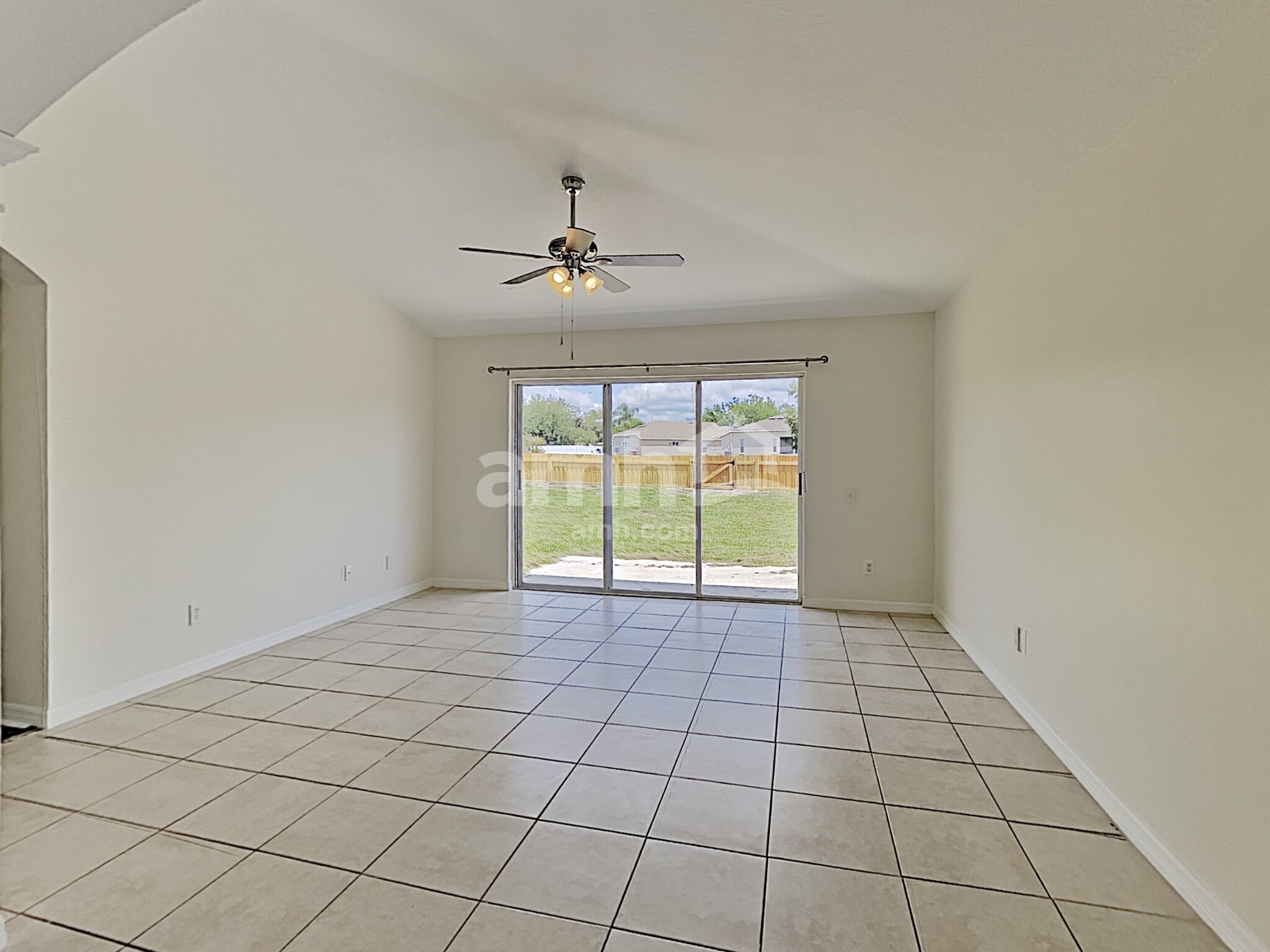 Building Photo - 10311 Hunters Haven Blvd
