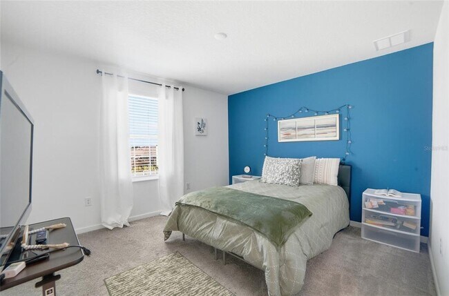 Building Photo - 4980 Four Strand Ct