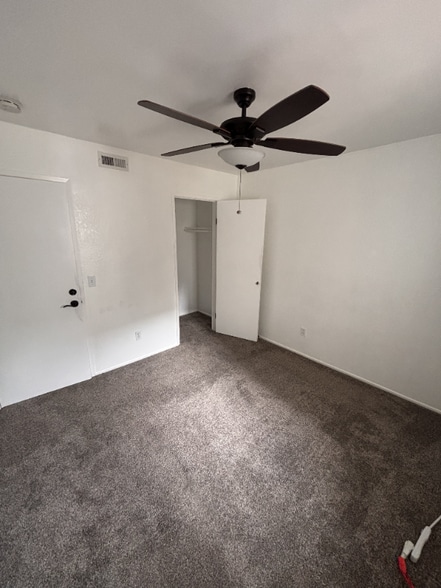 Building Photo - 2615 Alta View Dr