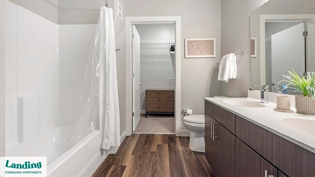 Building Photo - 1010 Enclave Blvd