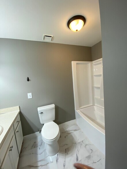 Building Photo - 44228 Providence Dr