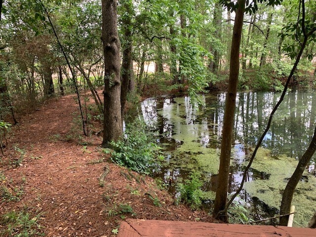 Building Photo - 422 Nursery Rd