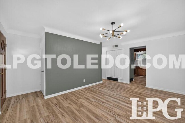 Building Photo - 5129 Wissman Rd