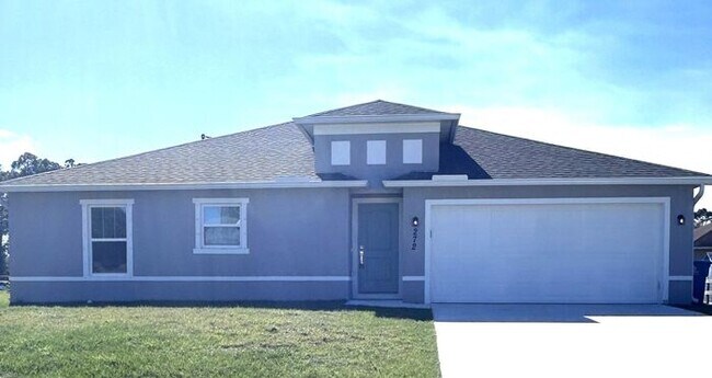 Primary Photo - ***STUNNING 4/2 HOME IN PALM BAY**