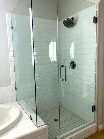 Remodeled shower - 2 Cousteau Ln