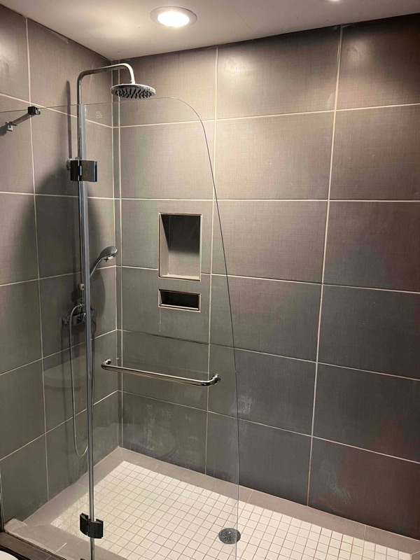 Building Photo - 12202 Greenleaf Dr SE