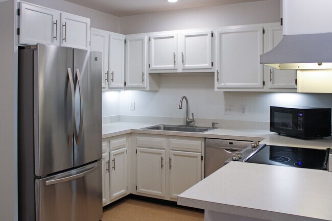 Building Photo - 42 Waterwheel Dr