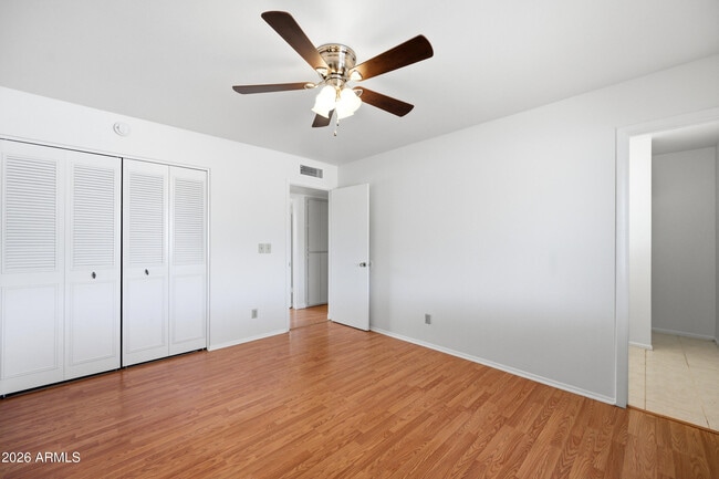 Building Photo - 1234 E Riviera Dr