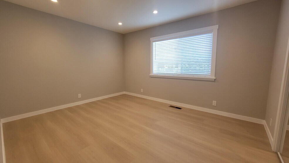 Bedroom #1 - 622 Miller Ave