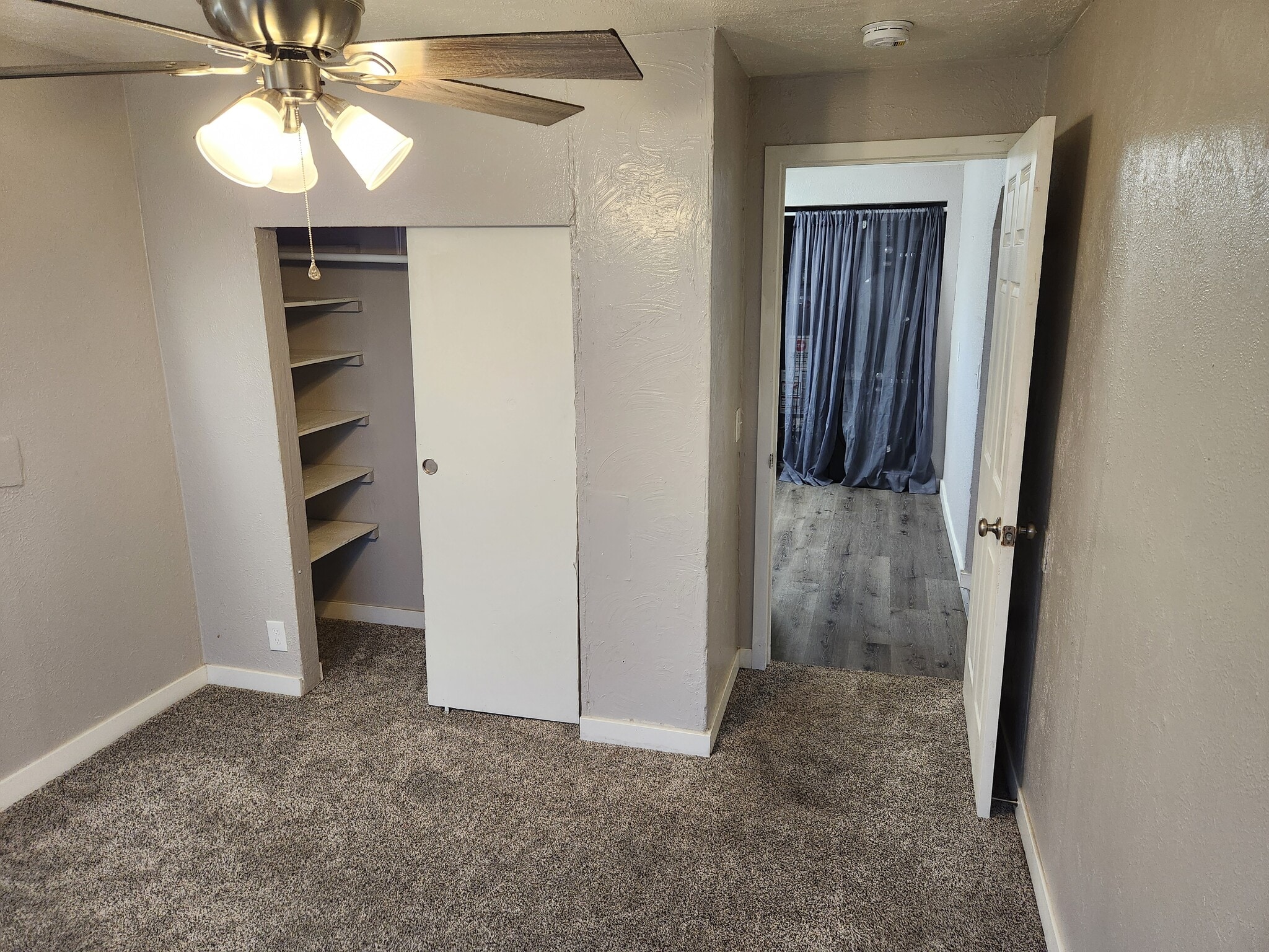 Building Photo - 6690 E 63rd Pl