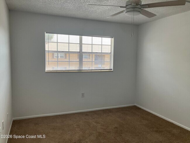 Building Photo - 3135 Shady Dell Ln