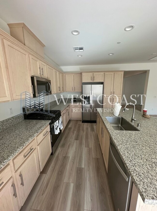 Building Photo - Modern 55+ Menifee Home w/ New Appliances | 2 Bed + Office | Available Jan 1