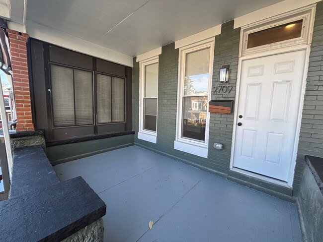 Building Photo - Newly Renovated 4BR/2BA Family Home in Win...