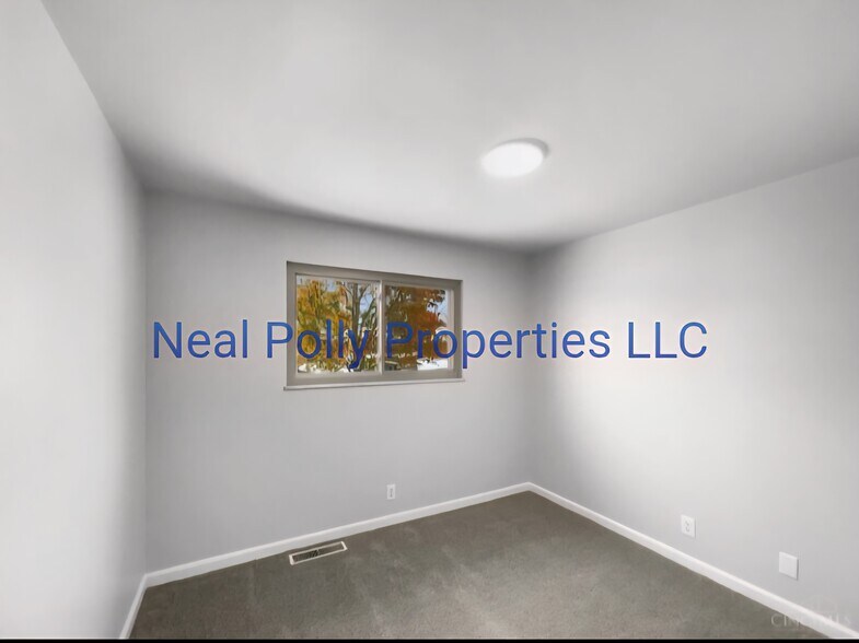 Building Photo - 6 Twinbrook Dr