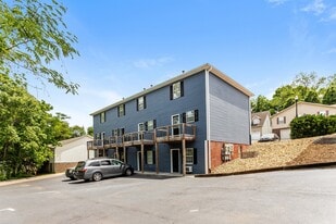 Building Photo - Greenway Townes