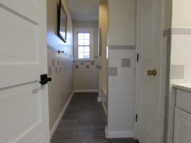 Building Photo - 21 Forest Ave