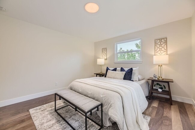 Building Photo - 1505 Findlay Way