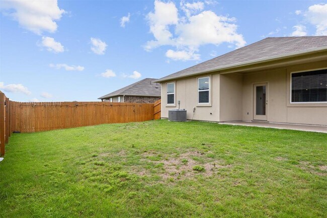 Building Photo - 936 Vogel Dr