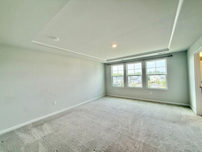 Building Photo - 5003 Tura St