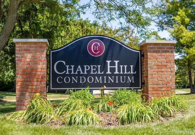 Building Photo - 3008 Bolgos Cir