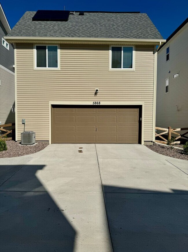 Building Photo - Like New 3 bedroom home in Banning Lewis