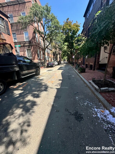 Building Photo - 26 Fayette St