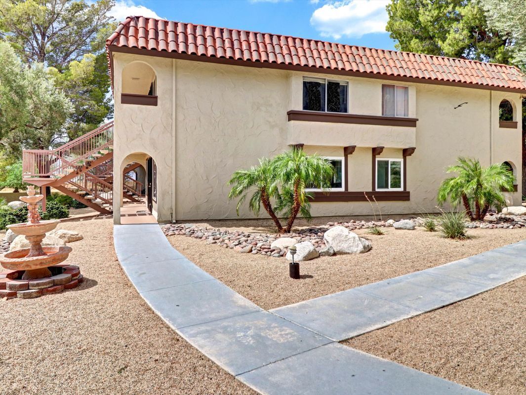Building Photo - 64281 Spyglass Ave