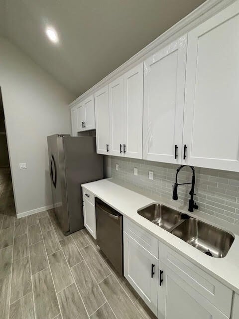 Building Photo - 16930 W Lynbrook