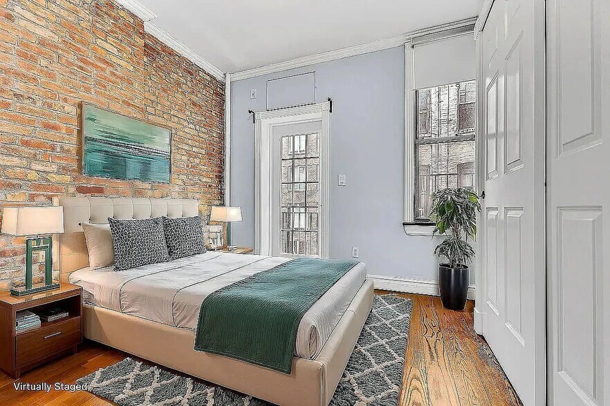 Building Photo - 219 E 28th St