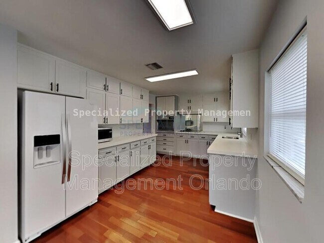 Building Photo - 1250 Henry Balch Dr