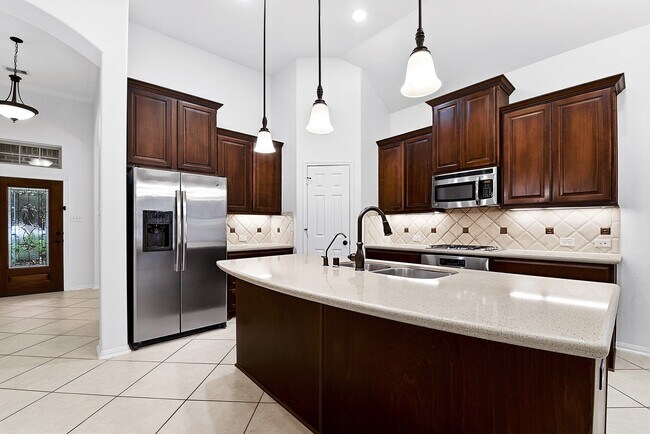 Building Photo - 29142 Crested Butte Dr
