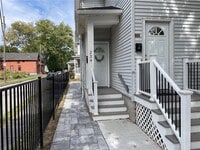 Building Photo - 224 Hamilton St