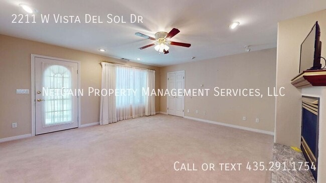 Building Photo - 2211 W Vista Del Sol Dr