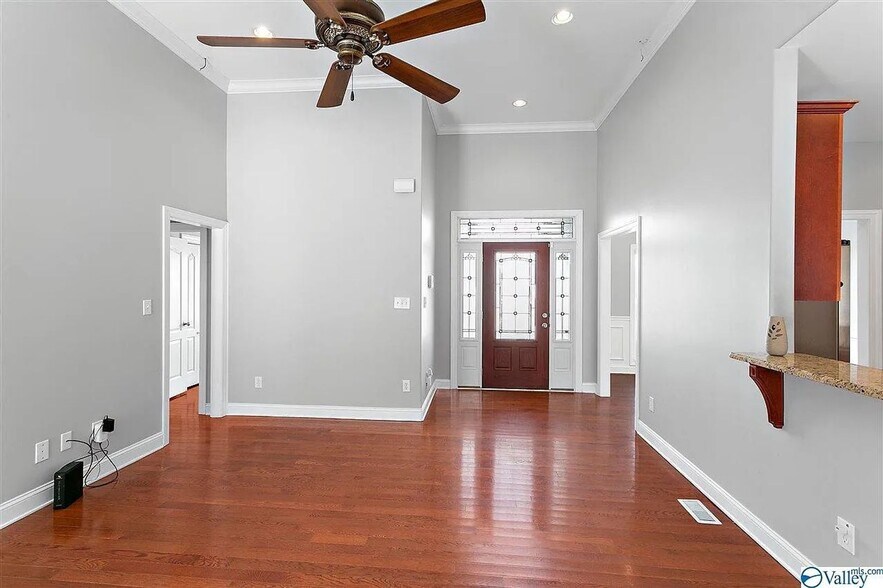Building Photo - 116 Burwell Cove Dr