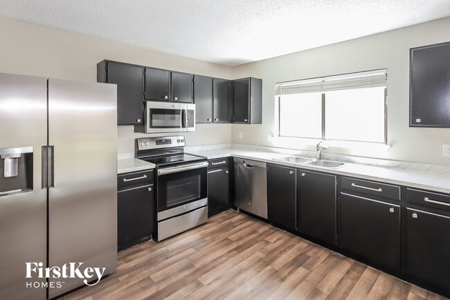 Building Photo - 9426 Bendell