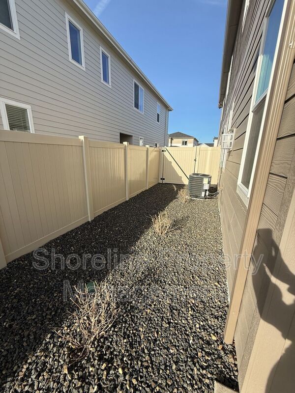 Building Photo - 12349 W Norterra Ln