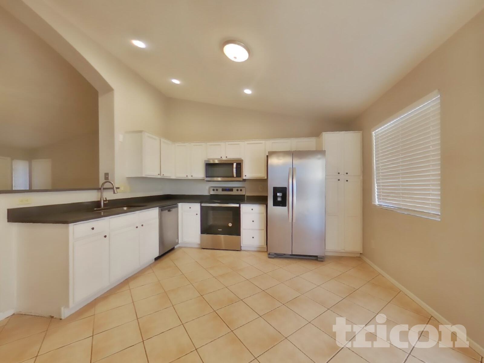 Building Photo - 3732 W Firehawk Dr