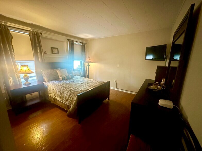Bedroom - 145 Main St