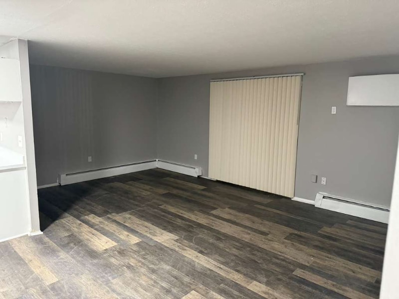 Building Photo - 13540 Superior Rd