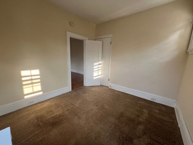 Building Photo - 1724 Wightman St