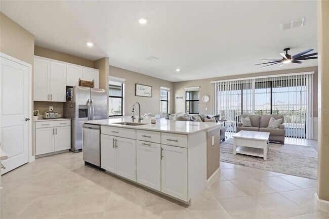 Building Photo - 15169 Serene Shrs Lp