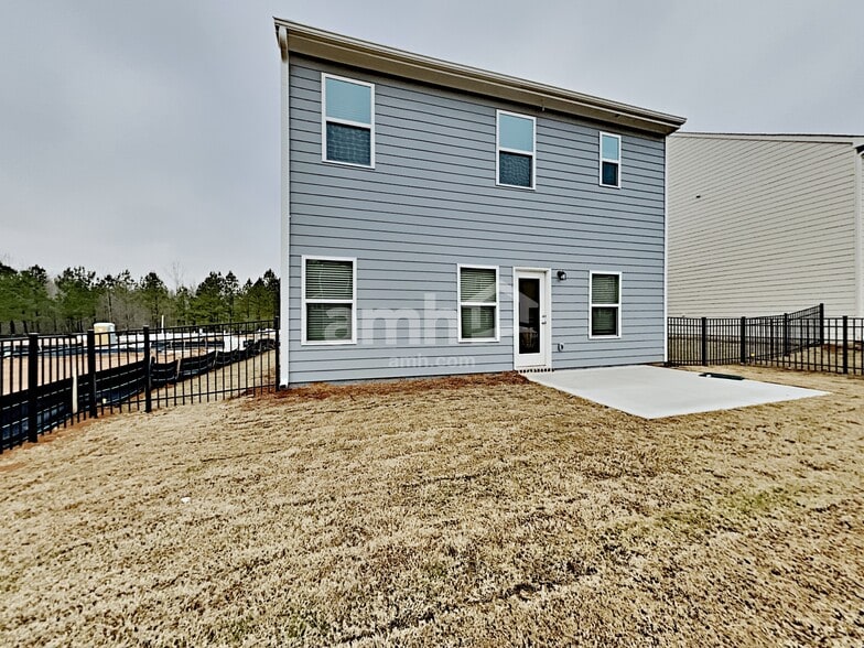 Building Photo - 692 Woodall Rd