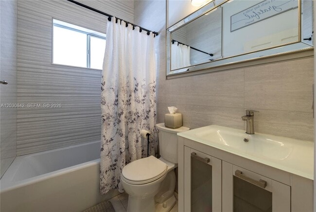 Building Photo - 3073 SW 140th Ave