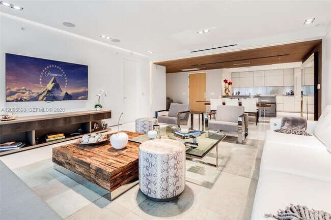 Building Photo - 360 Ocean Dr
