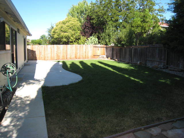 Building Photo - Charming 3-bedroom, 1-bathroom home!